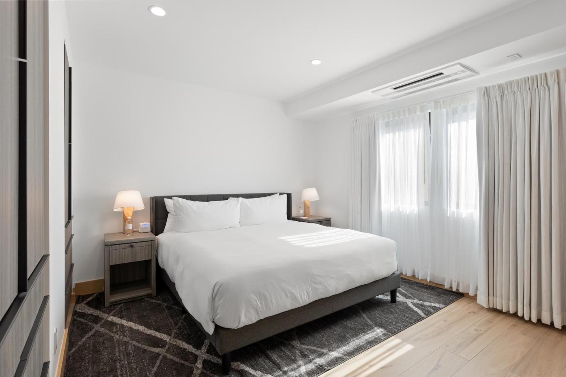 Malibu Sand Carbon Beach Suites Εξωτερικό φωτογραφία