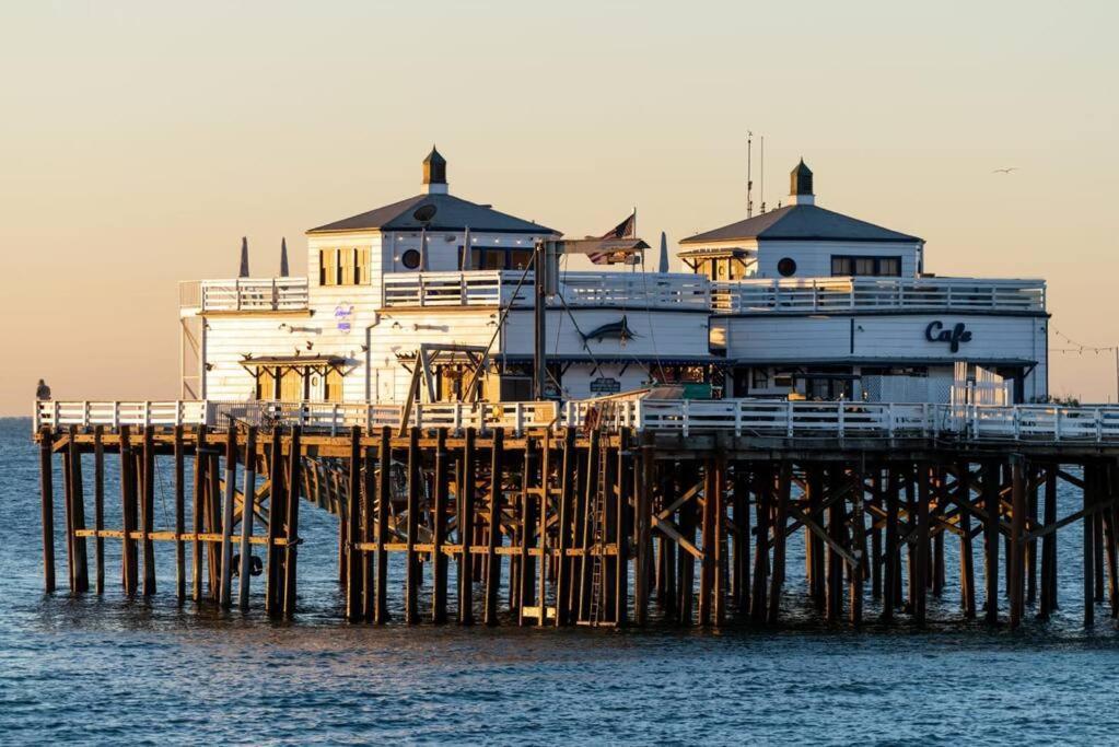 Malibu Sand Carbon Beach Suites Εξωτερικό φωτογραφία