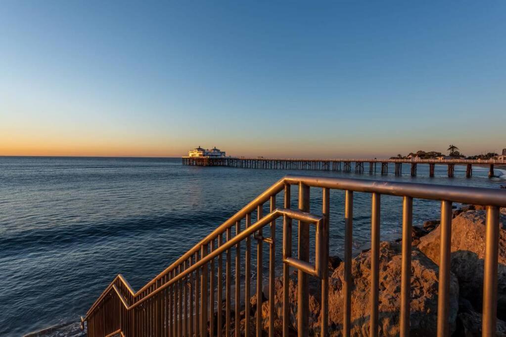 Malibu Sand Carbon Beach Suites Εξωτερικό φωτογραφία